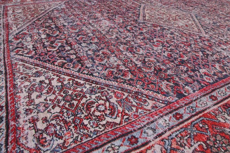 Vintage Teppich Rot Blau "Flashback" WECONhome