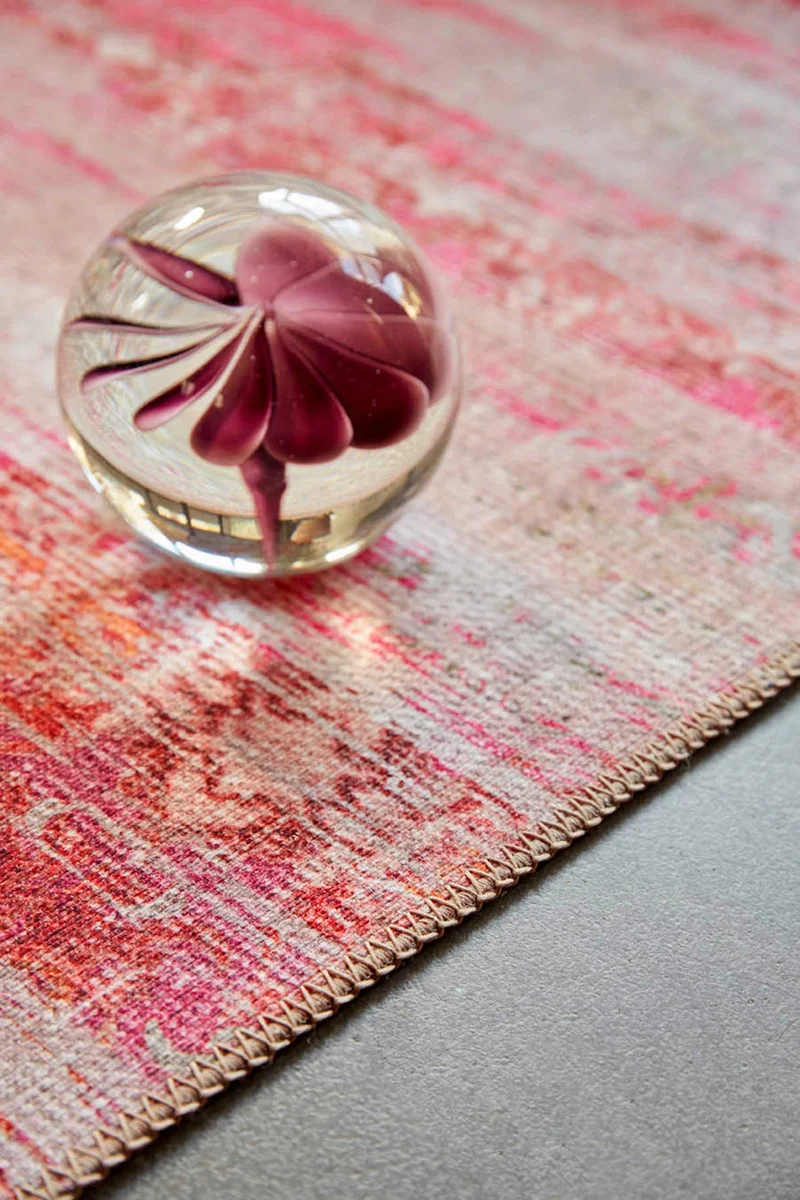 Vintage Teppich Rot Lila Orange Pink "Sunset in Faro" WECONhome
