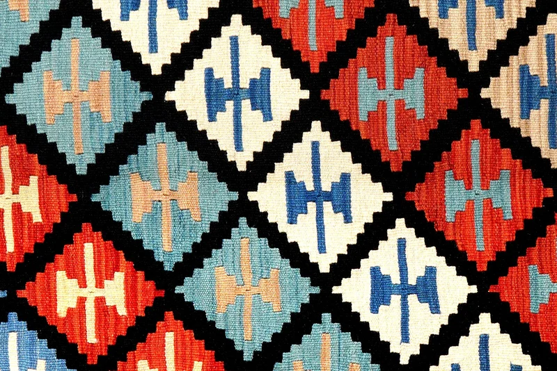 Kelim Gashgai · Handgewebt – Schwarz, 198x158 cm