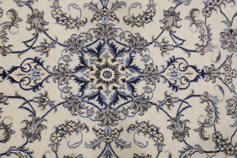 Perserteppich - Nain - 87 x 137 cm - creme