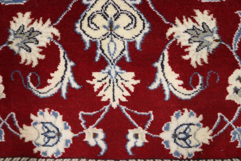Perserteppich - Nain - 70 x 137 cm - rot