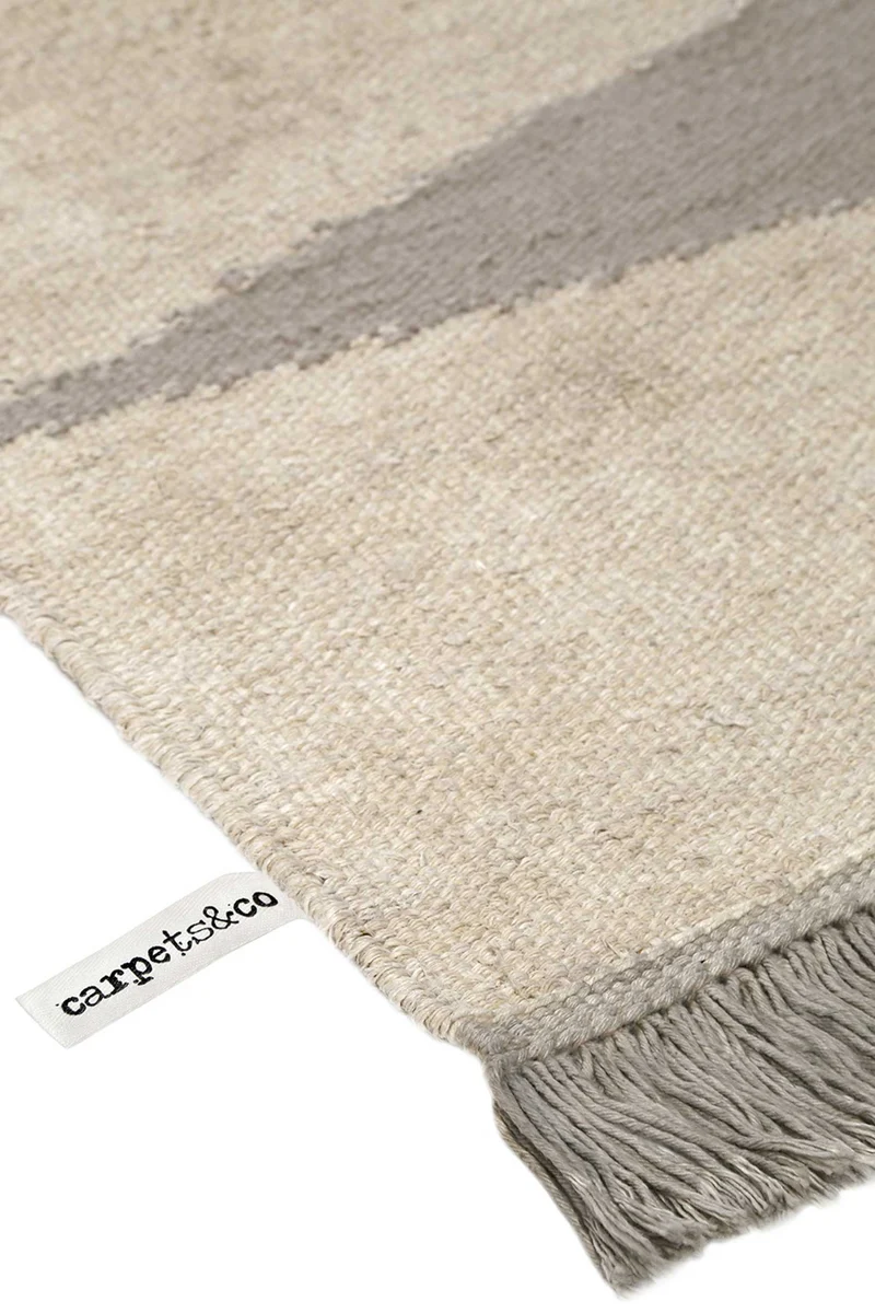 Kelim Teppich Taupe Beige aus Naturfasern "Smart Triangle" WECONhome