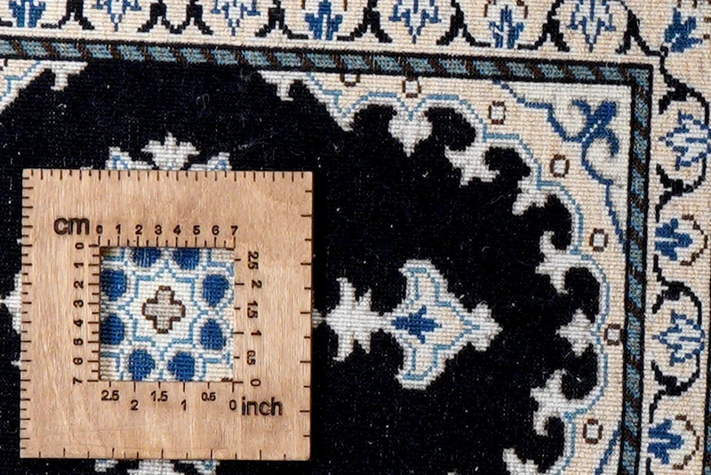 Nain 12La · Handgeknüpft – Blau, 61x41 cm