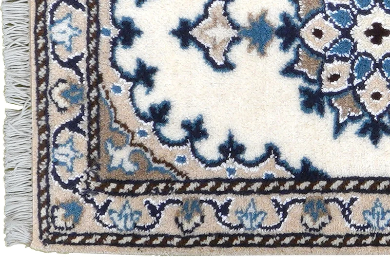 Nain 12La · Handgeknüpft – Beige, 62x39 cm