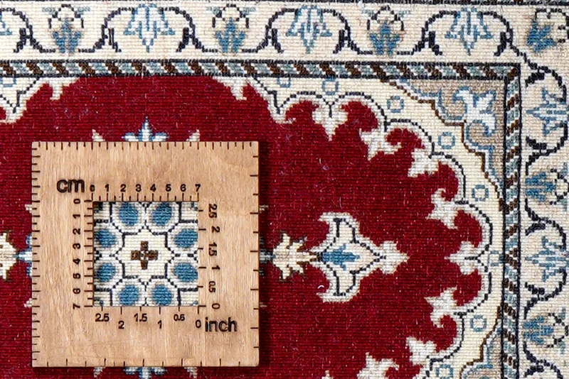 Nain 12La · Handgeknüpft – Rot, 62x37 cm