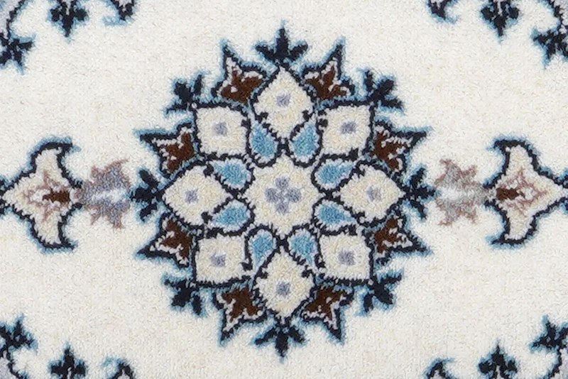 Nain 12La · Handgeknüpft – Beige, 60x39 cm