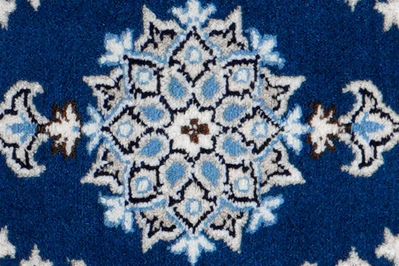 Nain 12La · Handgeknüpft – Blau, 57x39 cm