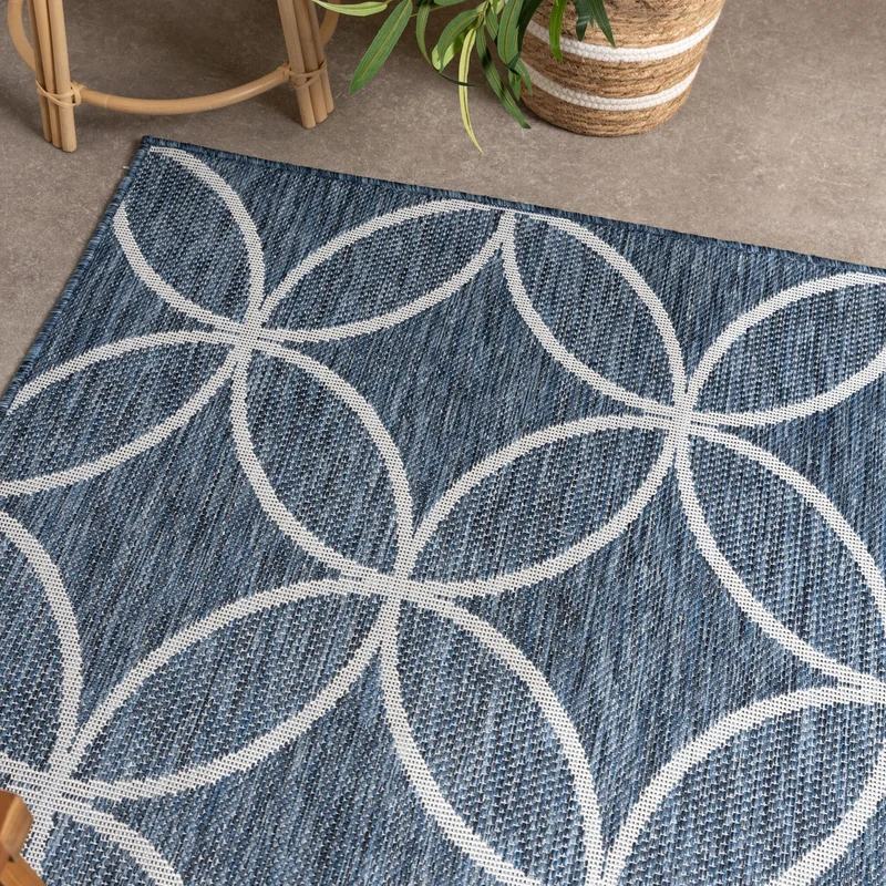 Geometrischer Outdoor-Teppich – Faro Ripple Blue