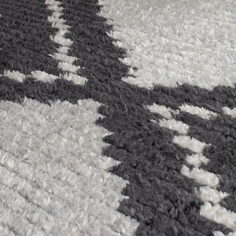 Geometrischer Teppich - Domino Zaid Schwarz Weiß