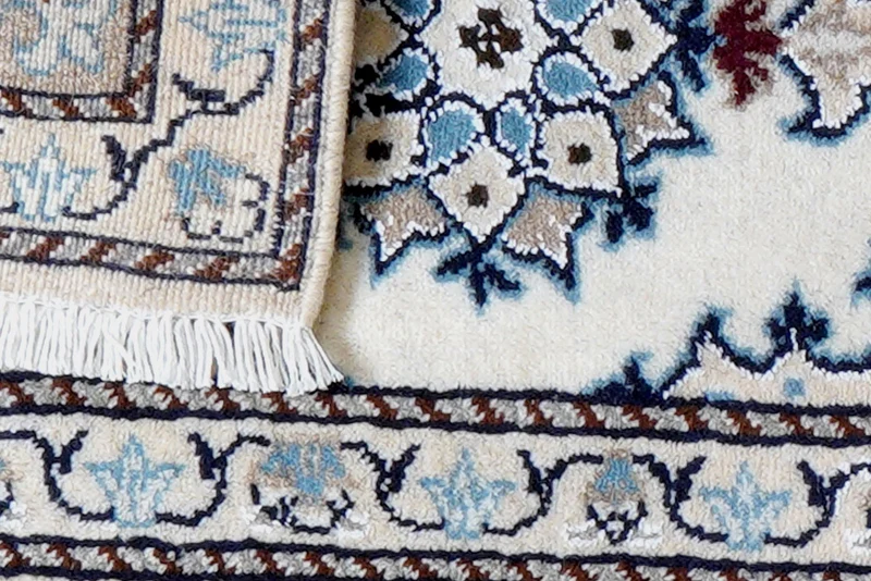 Nain 12La · Handgeknüpft – Beige, 62x39 cm