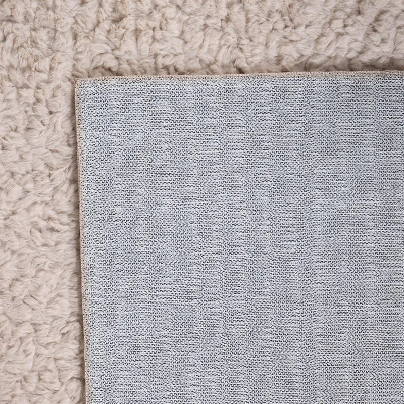 Flauschiger Teppich - Bobby Creme