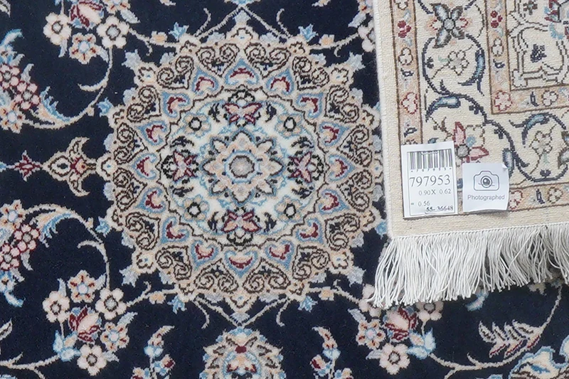 Nain 6La · Handgeknüpft – Blau, 90x62 cm