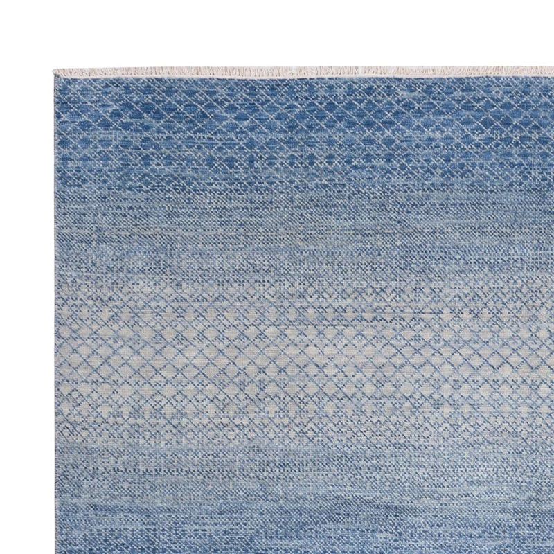 Designer Teppich 277x365cm - hellblau