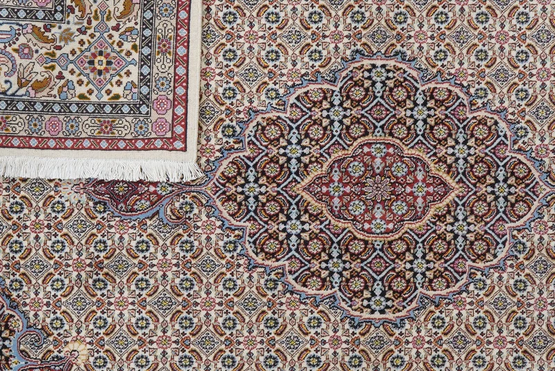 Moud Mahi · Handgeknüpft – Beige, 193x143 cm