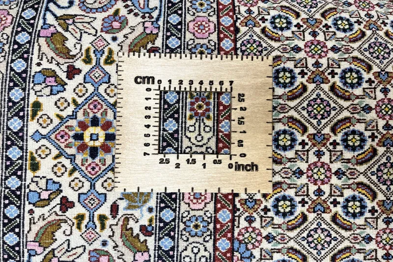 Moud Mahi · Handgeknüpft – Beige, 193x143 cm