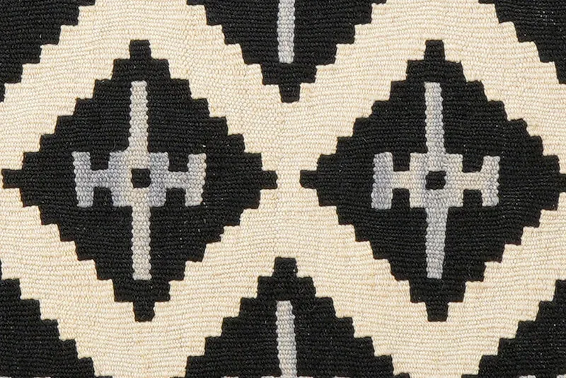Kelim Gashgai · Handgewebt – Schwarz, 112x82 cm