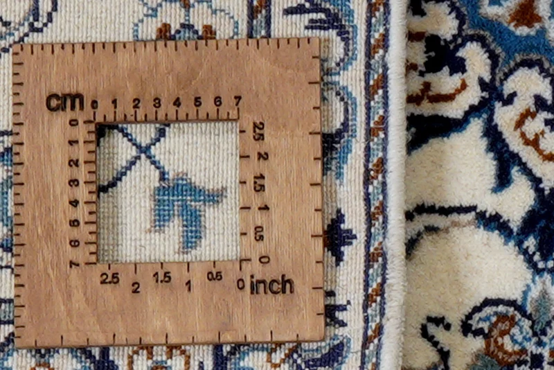 Nain 12La · Handgeknüpft – Beige, 138x70 cm