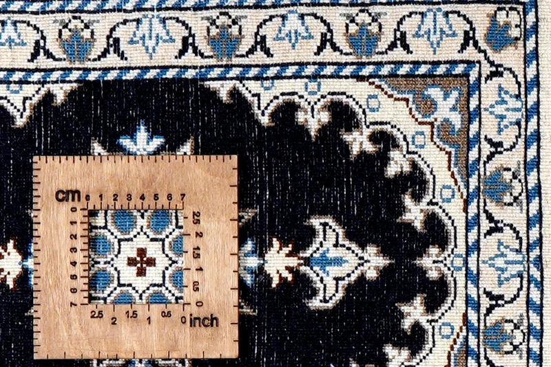 Nain 12La · Handgeknüpft – Blau, 62x40 cm
