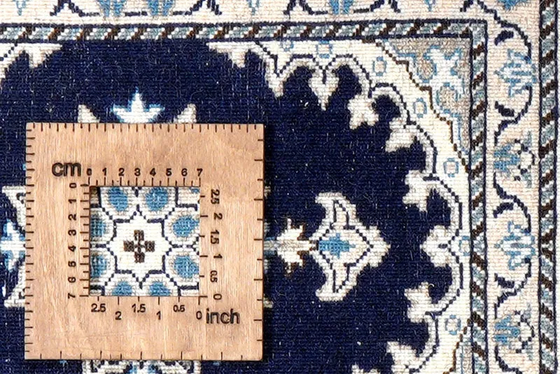 Nain 12La · Handgeknüpft – Blau, 57x40 cm