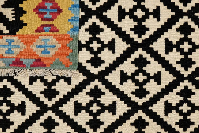 Kelim Gashgai · Handgewebt – Schwarz, 202x156 cm