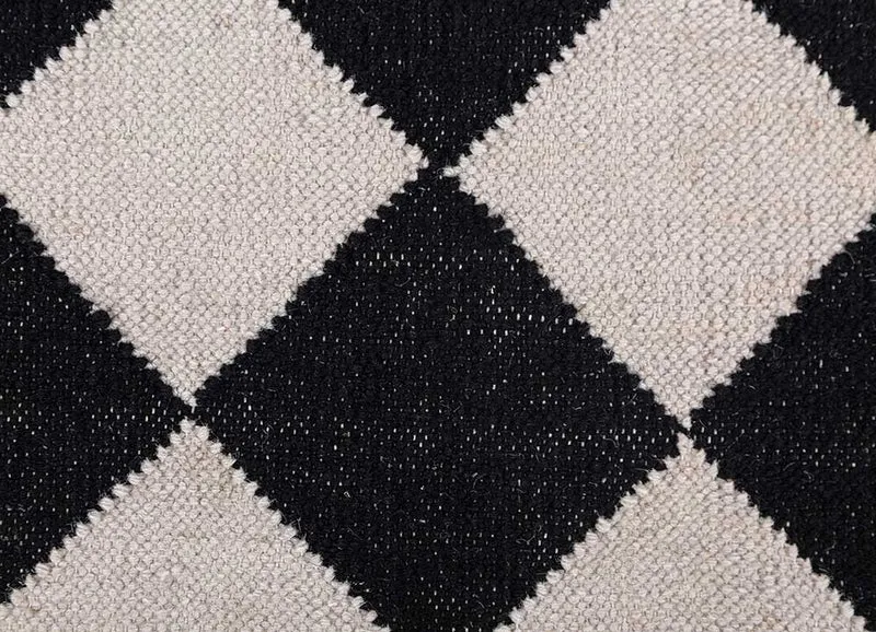 Wollteppich - 182 x 280 cm - schwarz-weiß