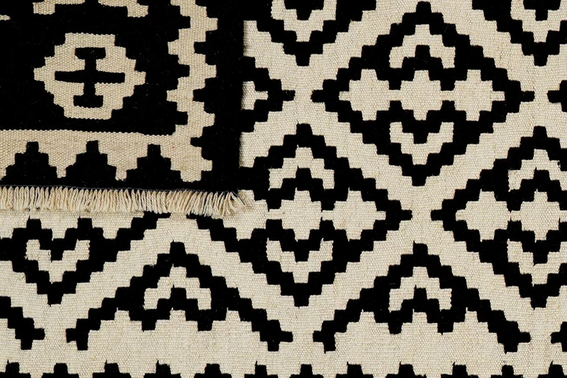Kelim Gashgai · Handgewebt – Schwarz, 155x106 cm