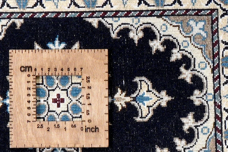Nain 12La · Handgeknüpft – Blau, 61x40 cm