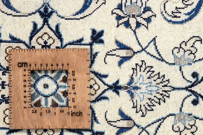 Nain 12La · Handgeknüpft – Beige, 139x68 cm