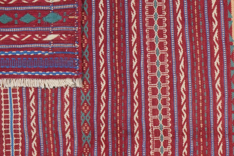 Kelim Kordi · Handgewebt – Rot, 243x167 cm