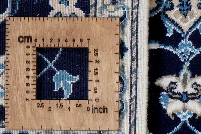 Nain 12La · Handgeknüpft – Blau, 140x68 cm