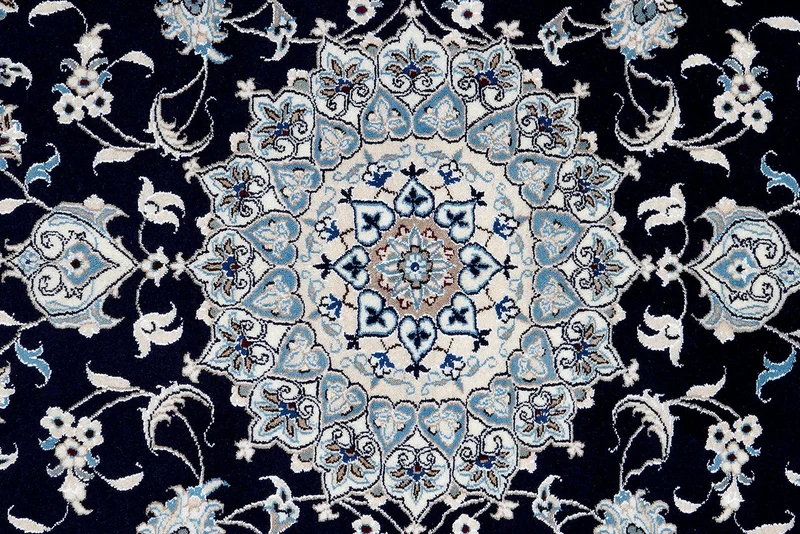 Nain 12La · Handgeknüpft – Blau, 240x196 cm