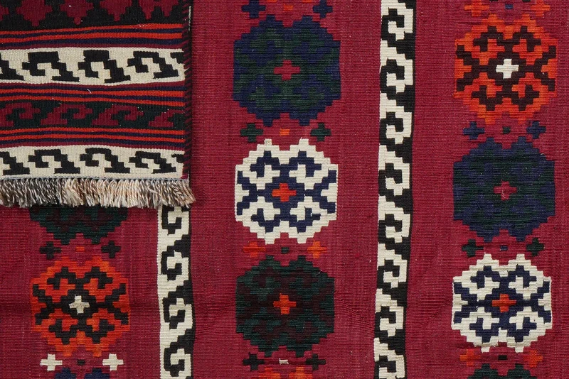 Kelim Gashgai Old · Handgewebt – Rot, 258x160 cm