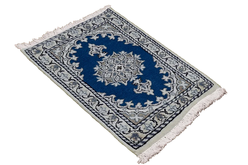 Nain 12La · Handgeknüpft – Blau, 56x39 cm