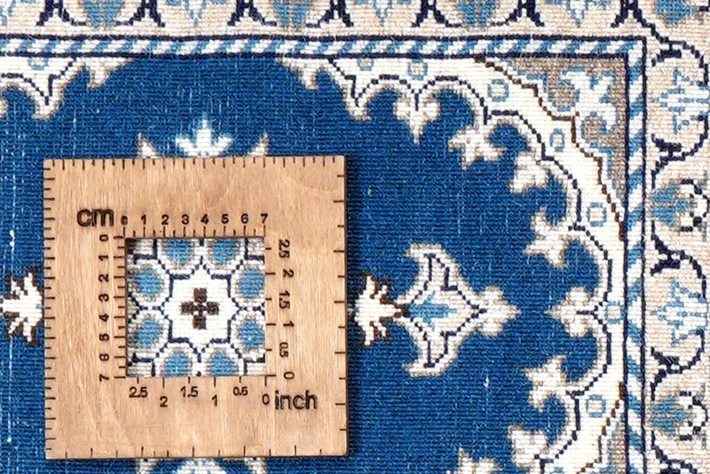 Nain 12La · Handgeknüpft – Blau, 56x39 cm
