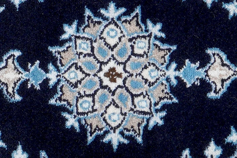 Nain 12La · Handgeknüpft – Blau, 62x40 cm