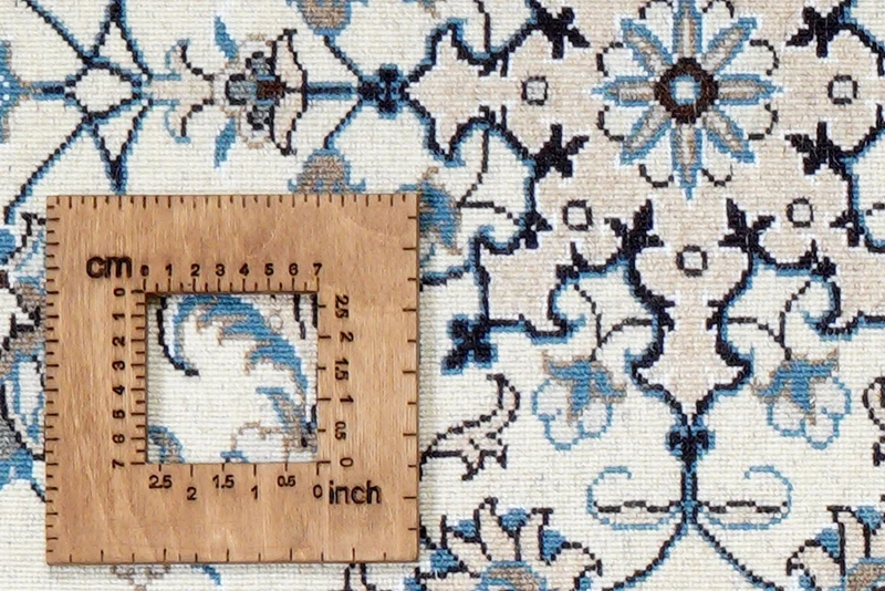 Nain 12La · Handgeknüpft – Beige, 86x58 cm