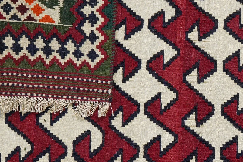 Kelim Gashgai Old · Handgewebt – Rot, 222x159 cm