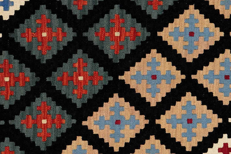 Kelim Gashgai · Handgewebt – Schwarz, 180x130 cm