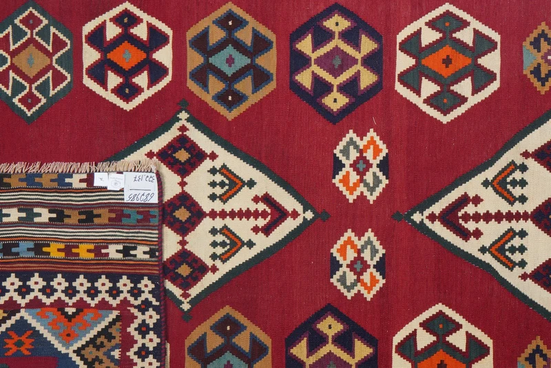 Kelim Gashgai Old · Handgewebt – Rot, 322x137 cm
