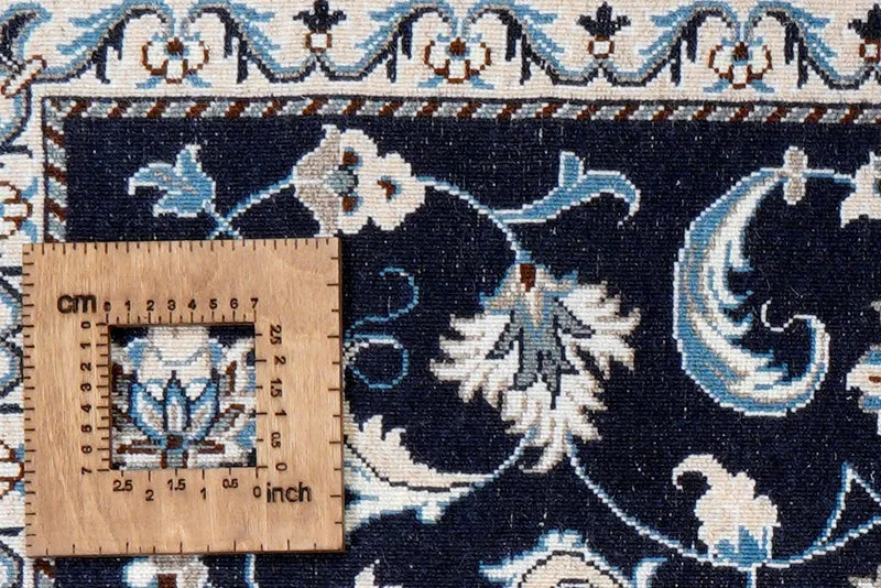 Nain 12La · Handgeknüpft – Blau, 135x68 cm