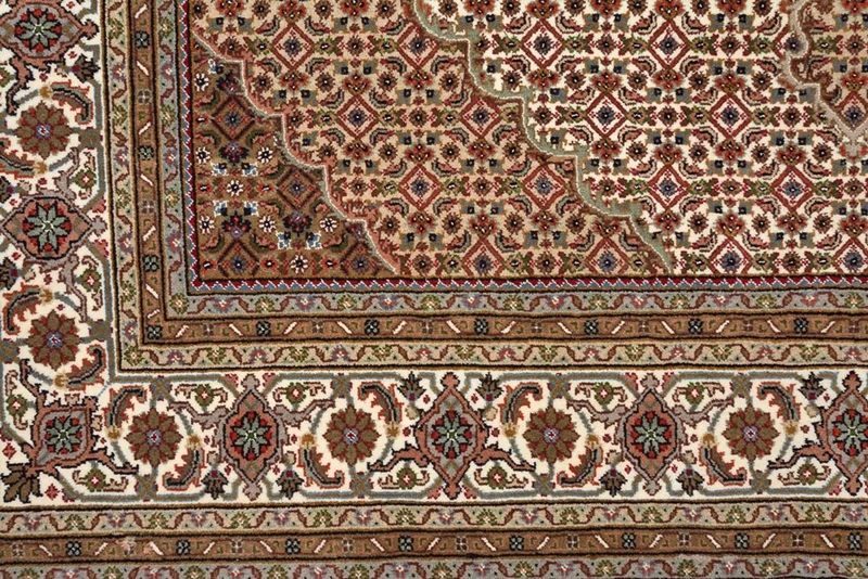 Orientteppich - Täbriz quadratisch - 201 x 203 cm - dunkelbeige
