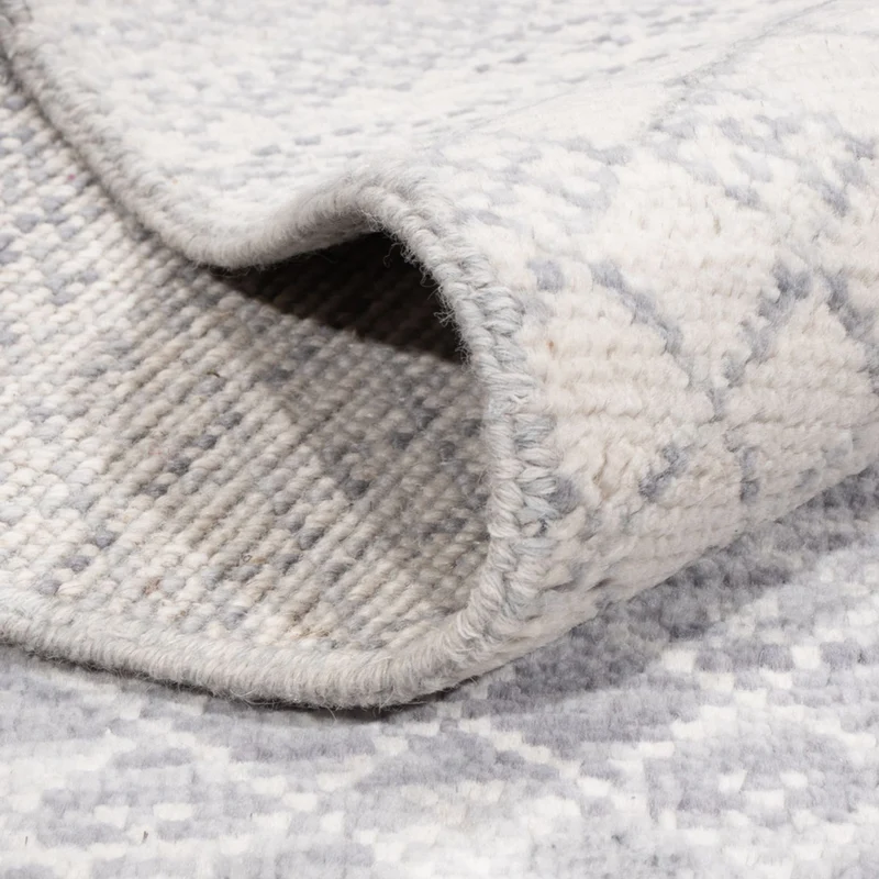 Designer Teppich 244x304cm - hellblau
