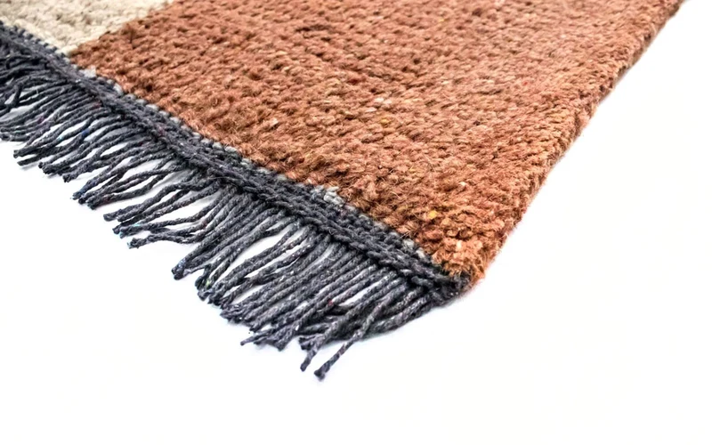 Nepal Teppich 70 x 140 cm - braun