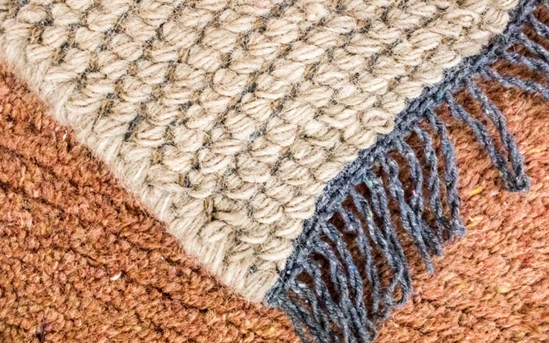 Nepal Teppich 70 x 140 cm - braun