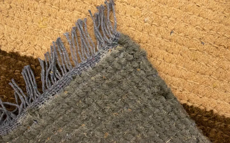 Nepal Teppich 70 x 140 cm - mehrfarbig