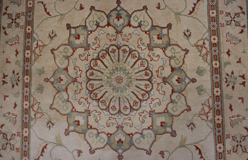 Ziegler Teppich 117 x 185 cm - grün