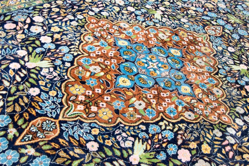 Orientteppich 140 x 226 cm - blau