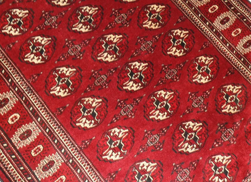 Turkaman Teppich 137 x 182 cm - dunkelrot