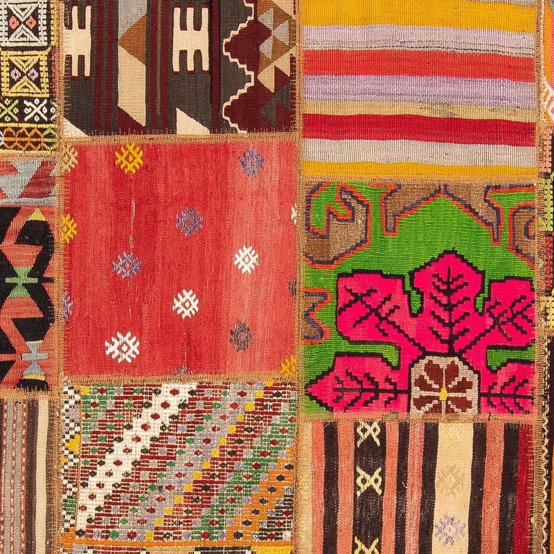 Patchwork Teppich 169 x 236 cm - mehrfarbig