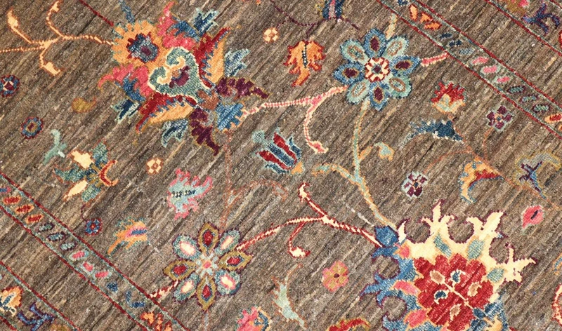 Ziegler Teppich 83 x 124 cm - olivgrün